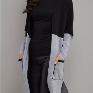 Gray and black open front long cardigan/duster